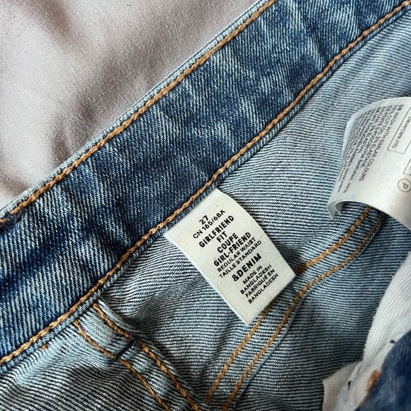 H&M girlfriend jeans - Picture 2 of 2